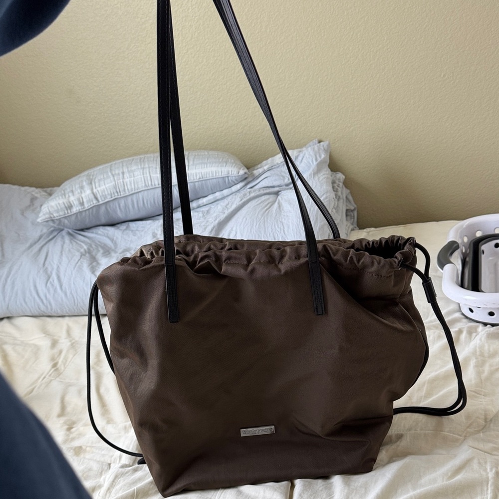 Elegant Brown Tote with Black Straps